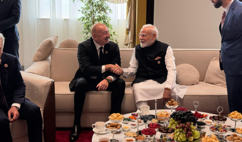 Azərbaycan lideri Hindistanın Baş naziri ilə söhbət edib - FOTO
