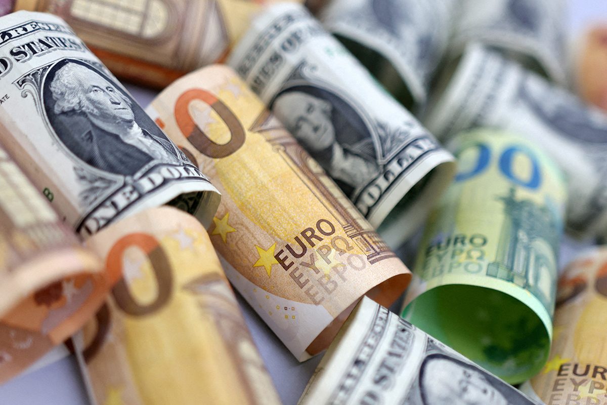 Azərbaycan Mərkəzi Bankının valyuta məzənnələri açıqlanıb