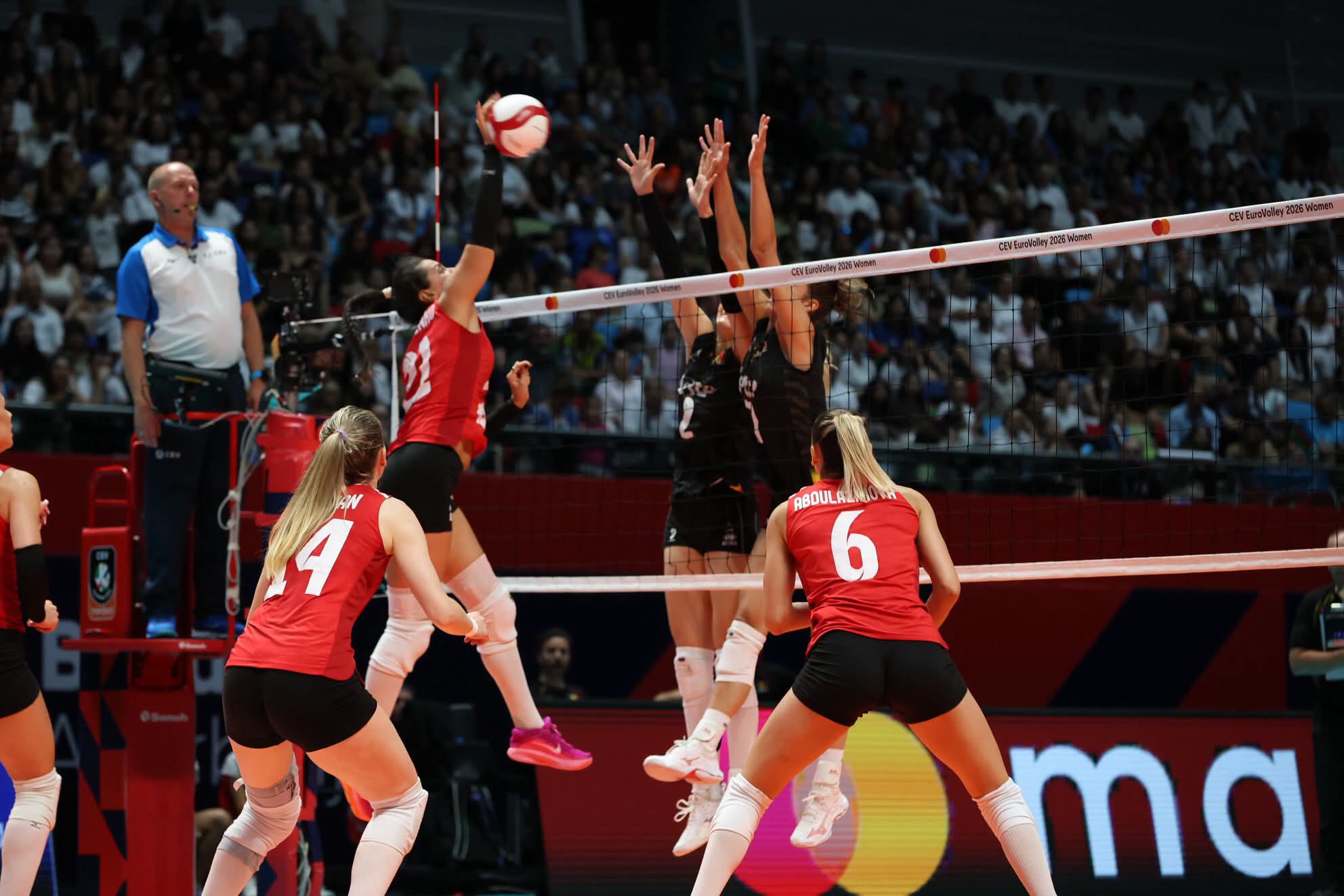 Azərbaycan millisi Avropa çempionatının 1/8 final mərhələsinə yüksəldi 