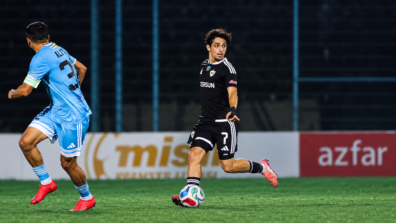 Azərbaycan Premyer Liqası: "Qarabağ" "Zirə" ilə sülhə razılaşdı