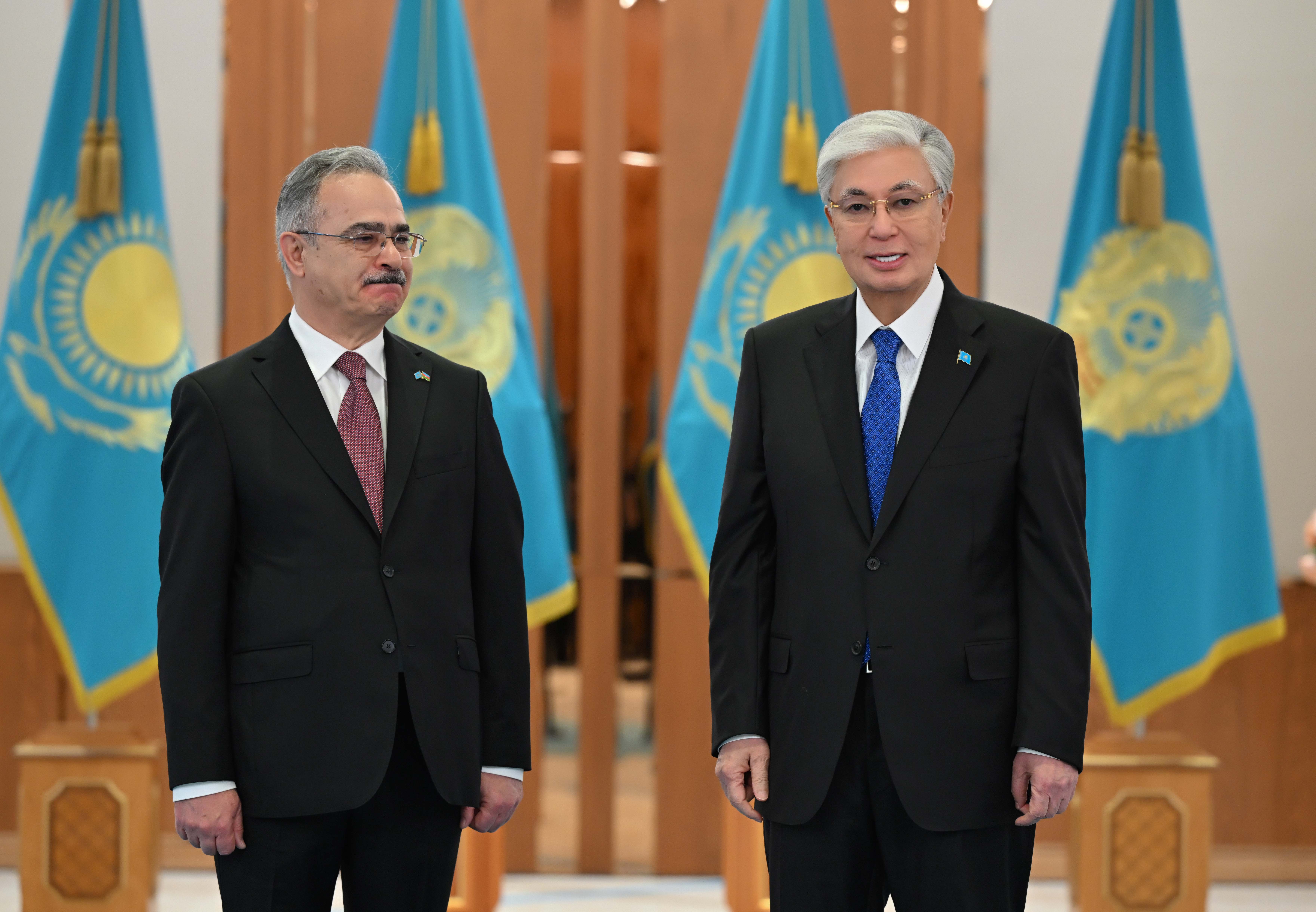 Azərbaycan səfiri etimadnaməsini Qazaxıstan Prezidentinə təqdim edib