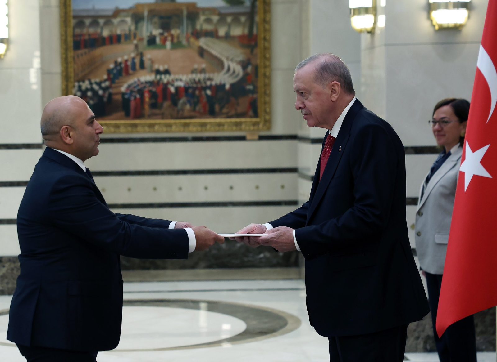 Azərbaycan səfiri etimadnaməsini Türkiyə Prezidentinə təqdim edib