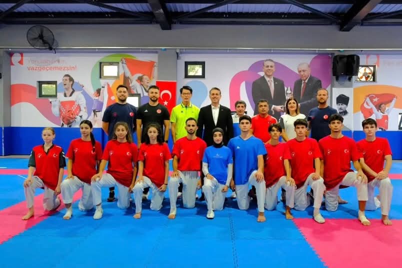 Azərbaycan taekvondoçuları Türkiyə millisi ilə birgə məşq edir