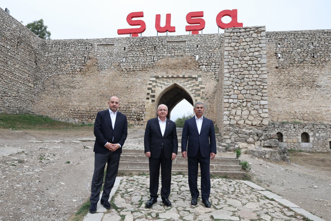 Azərbaycan, Türkiyə və Gürcüstan müdafiə nazirləri Şuşada görüşüb