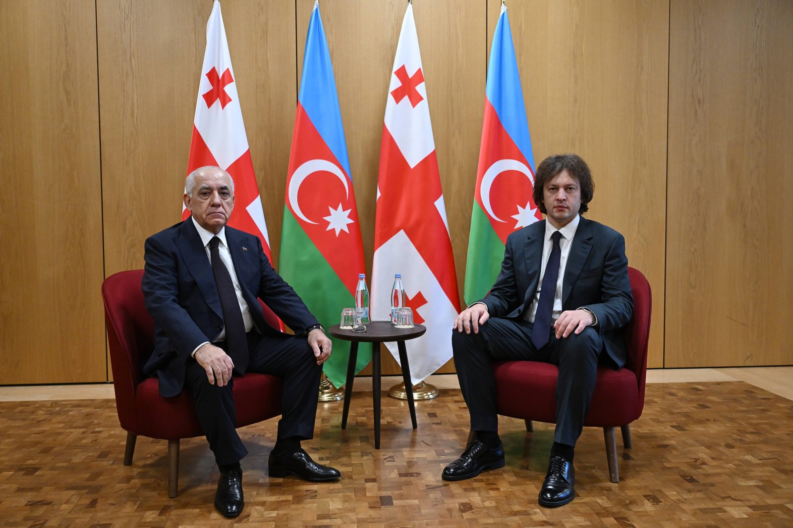 Azərbaycan və Gürcüstan Baş nazirlərinin təkbətək görüşü olub
