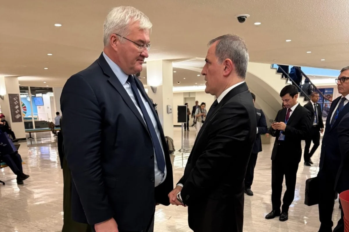 Azerbaijan, Ukraine discuss regional security