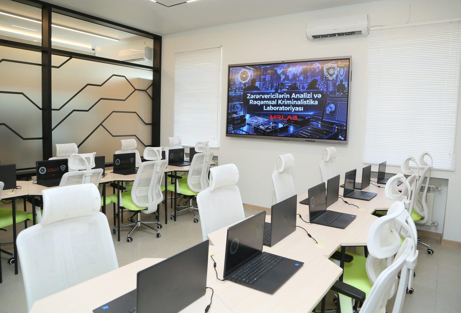 Azərbaycanda  ilk dəfə Zərərvericilərin Analizi və Rəqəmsal Kriminalistika Laboratoriyası istifadəyə verilib