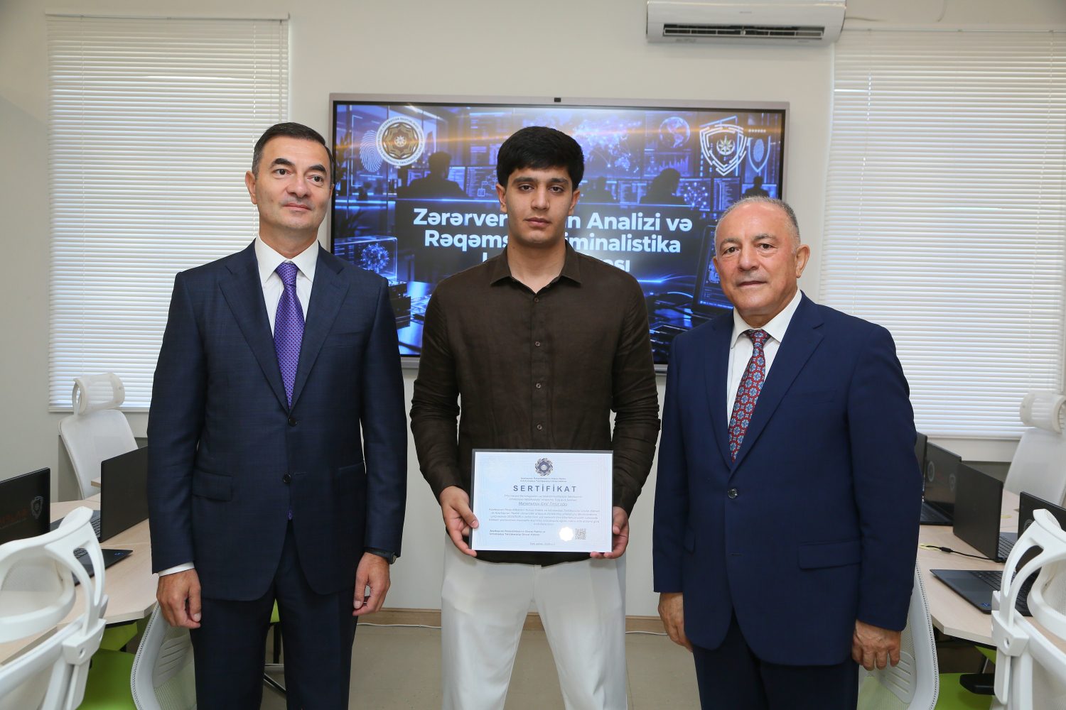 Azərbaycanda  ilk dəfə Zərərvericilərin Analizi və Rəqəmsal Kriminalistika Laboratoriyası istifadəyə verilib