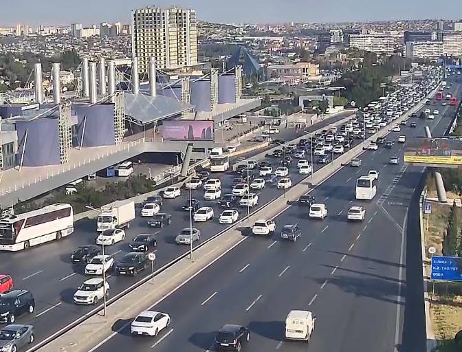 Bakıda hazırda sıxlıq müşahidə olunan yollar açıqlanıb