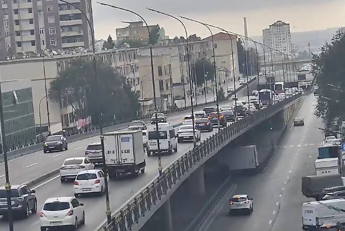 Bakıda sıxlıq var - SİYAHI