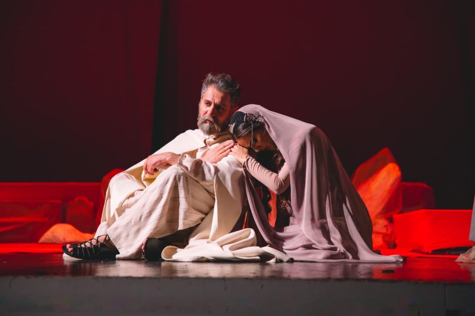Beynəlxalq Musiqi Festivalı çərçivəsində "Leyli və Məcnun" tamaşası nümayiş olunub