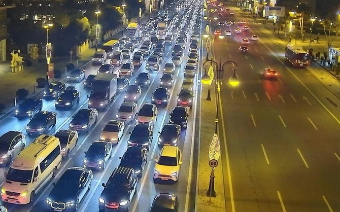 Bir sıra küçə və prospektlərində nəqliyyatın hərəkəti müvəqqəti tənzimlənəcək