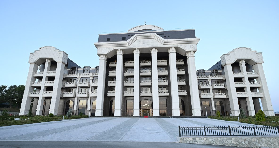 Bu gün açılışı olan "Pirqulu Park” hoteldən görüntülər - FOTOLENT