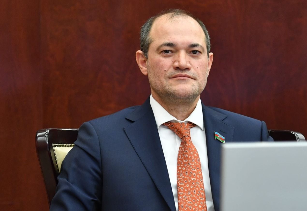 Deputat: Fermerin məhsulunu maya dəyərindən aşağı satmasının qarşısı alınmalıdır