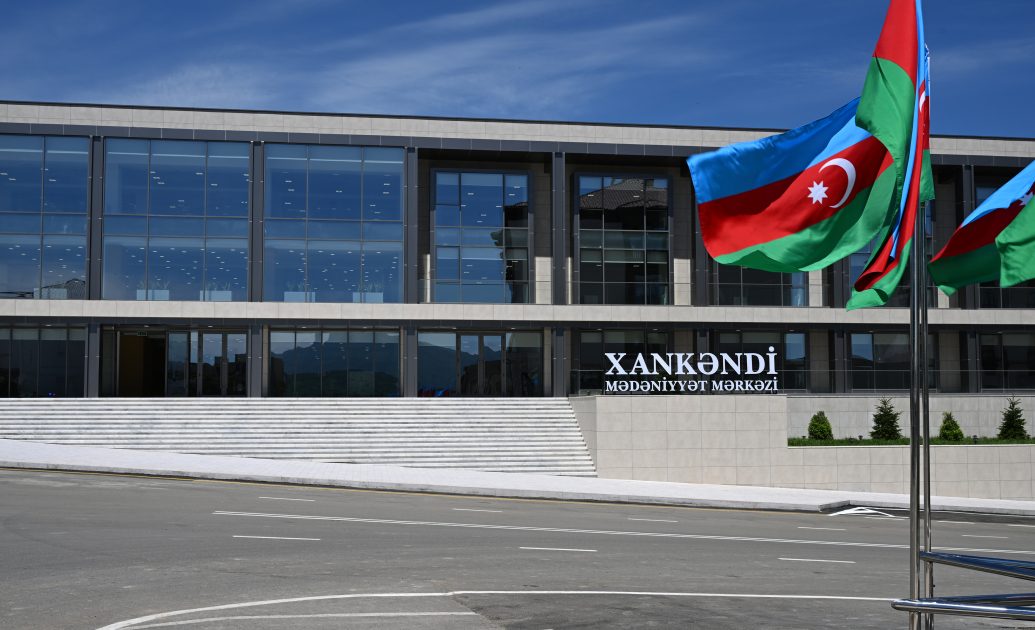 Diplomatik korpusun nümayəndələri Xankəndi Mədəniyyət Mərkəzinə gəliblər