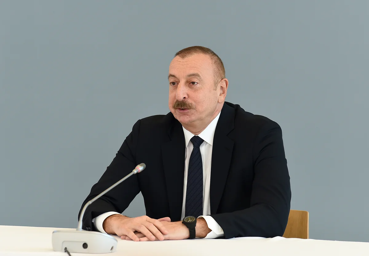 Dövlət başçısı: Azad edilmiş ərazilərdə genişmiqyaslı minatəmizləmə əməliyyatları yerinə yetirilir