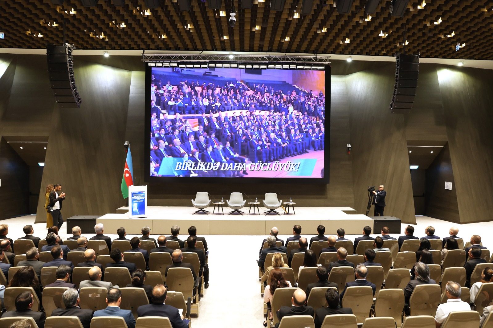 Dövlət Vergi Xidməti və TÜİB rəhbərliyi sahibkarlarla bir araya gəlib