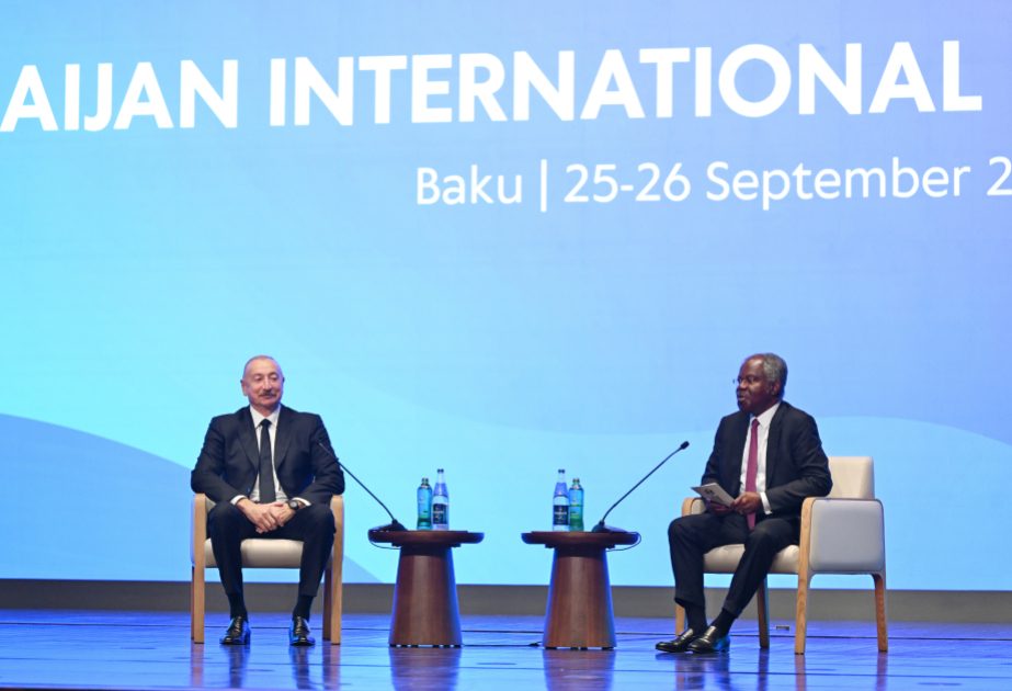 Global Media Widely Covers Azerbaijan International Investment Forum in Baku