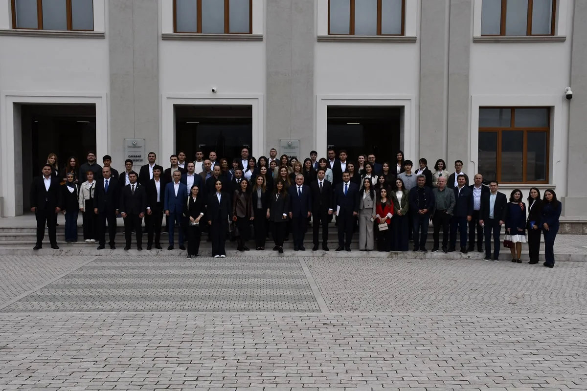 Əlaqələndirmə Qərargahının İşçi Qrupunun üzvləri Qarabağ Universitetində tələbələrlə görüş keçirib