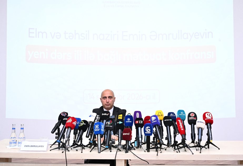 Emin Əmrullayev: 90 minə yaxın təhsil işçisinin əməkhaqqına əlavə ediləcək