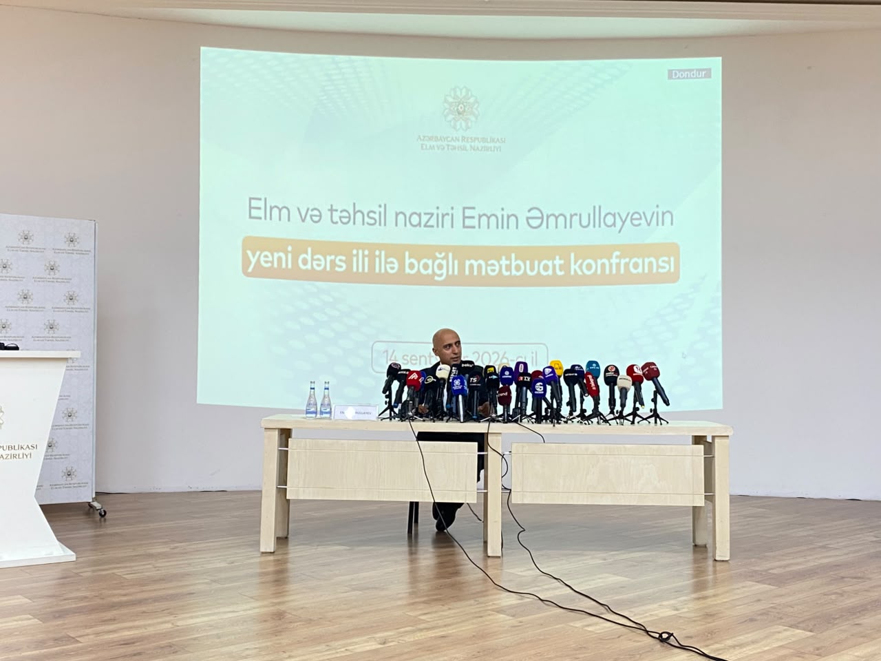Emin Əmrullayev: 90 minə yaxın təhsil işçisinin əməkhaqqına əlavə ediləcək
