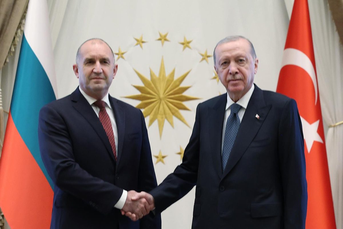Ərdoğan Bolqarıstanın Baş naziri ilə regional məsələləri müzakirə edib