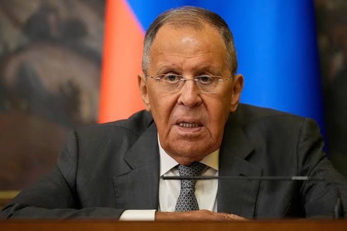Lavrov: Rusiya Qərblə danışıqlar aparmaq üçün onun yanına getməyəcək