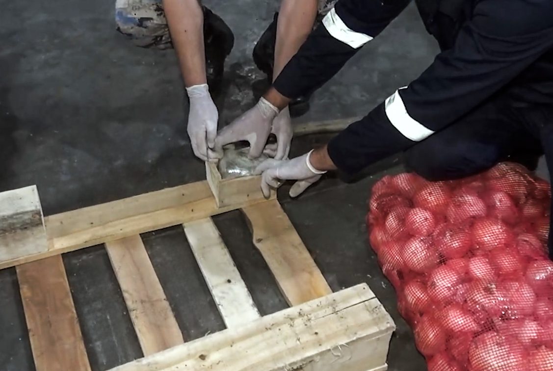 “Biləsuvar” gömrük postunda marixuana aşkar edilib