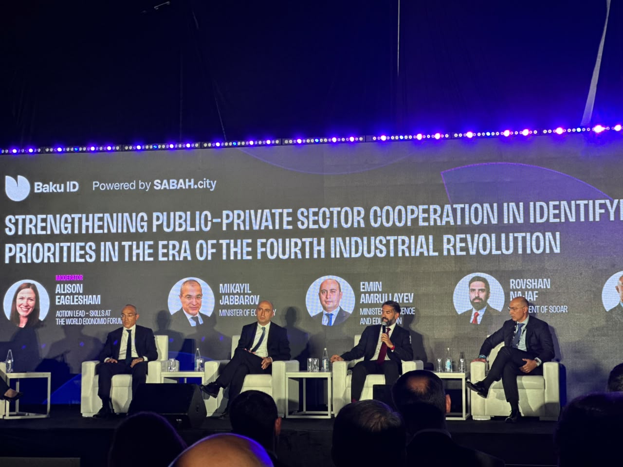 SOCAR prezidenti: Süni intellekt inkişaf etsə də, ənənəvi bacarıqlar əhəmiyyətini qoruyur