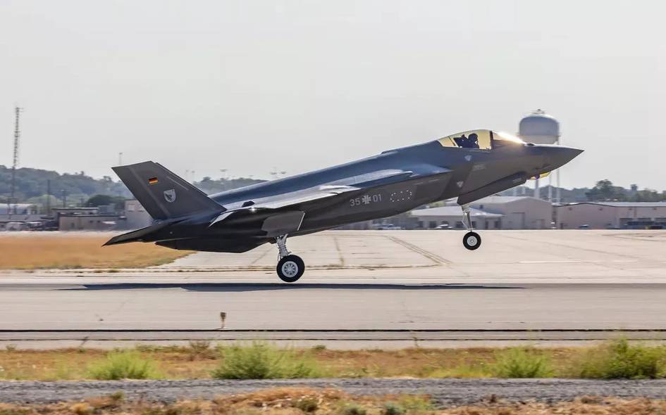 Almaniya Hərbi Hava Qüvvələri ilk F-35 təyyarələrini əldə edib