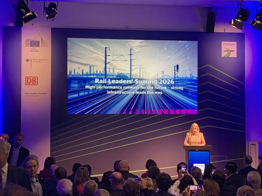 Azərbaycan “InnoTrans 2026” sərgisində dəmiryol sənayesinin inkişafı barədə müzakirələrdə iştirak edib