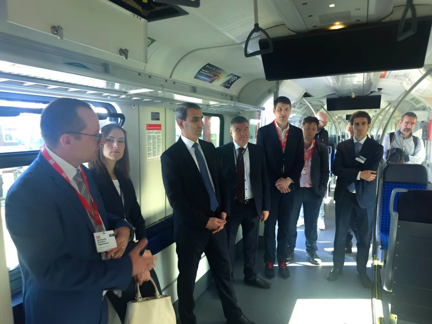 Azərbaycan “InnoTrans 2026” sərgisində dəmiryol sənayesinin inkişafı barədə müzakirələrdə iştirak edib