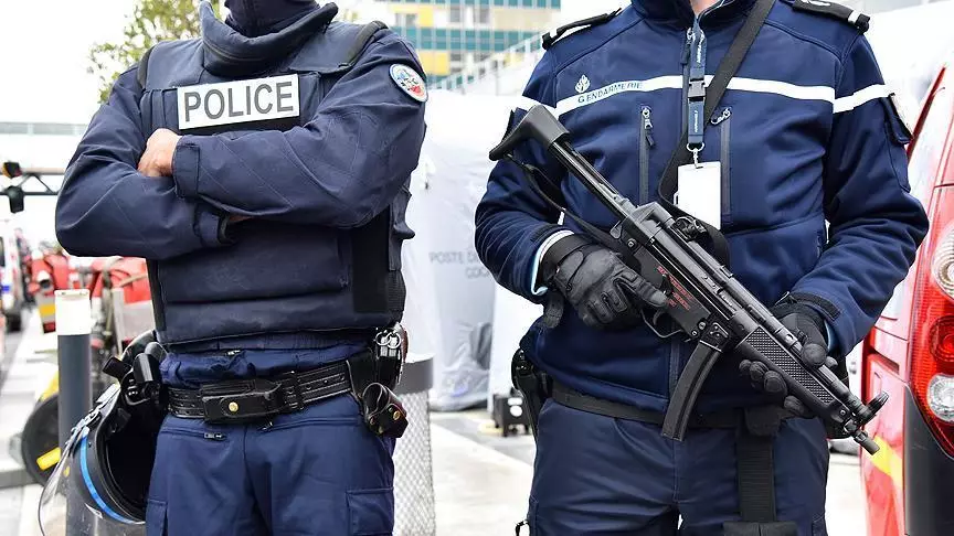 Fransada iğtişaşlarda 8 polis xəsarət alıb
