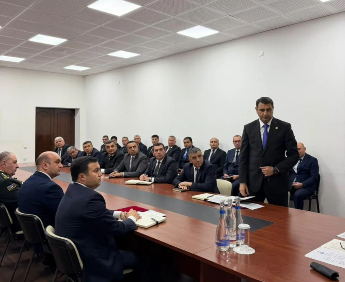 Gədəbəyin yeni icra başçısı kollektivə təqdim olunub