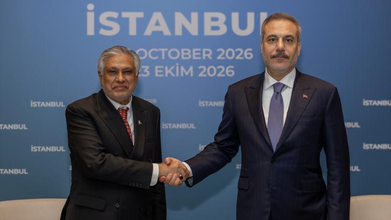 Hakan Fidan pakistanlı həmkarı ilə görüşüb