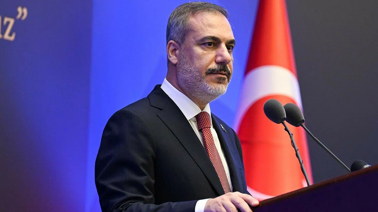 Hakan Fidan Qətər və Suriya XİN rəhbərləri ilə telefonla danışıb