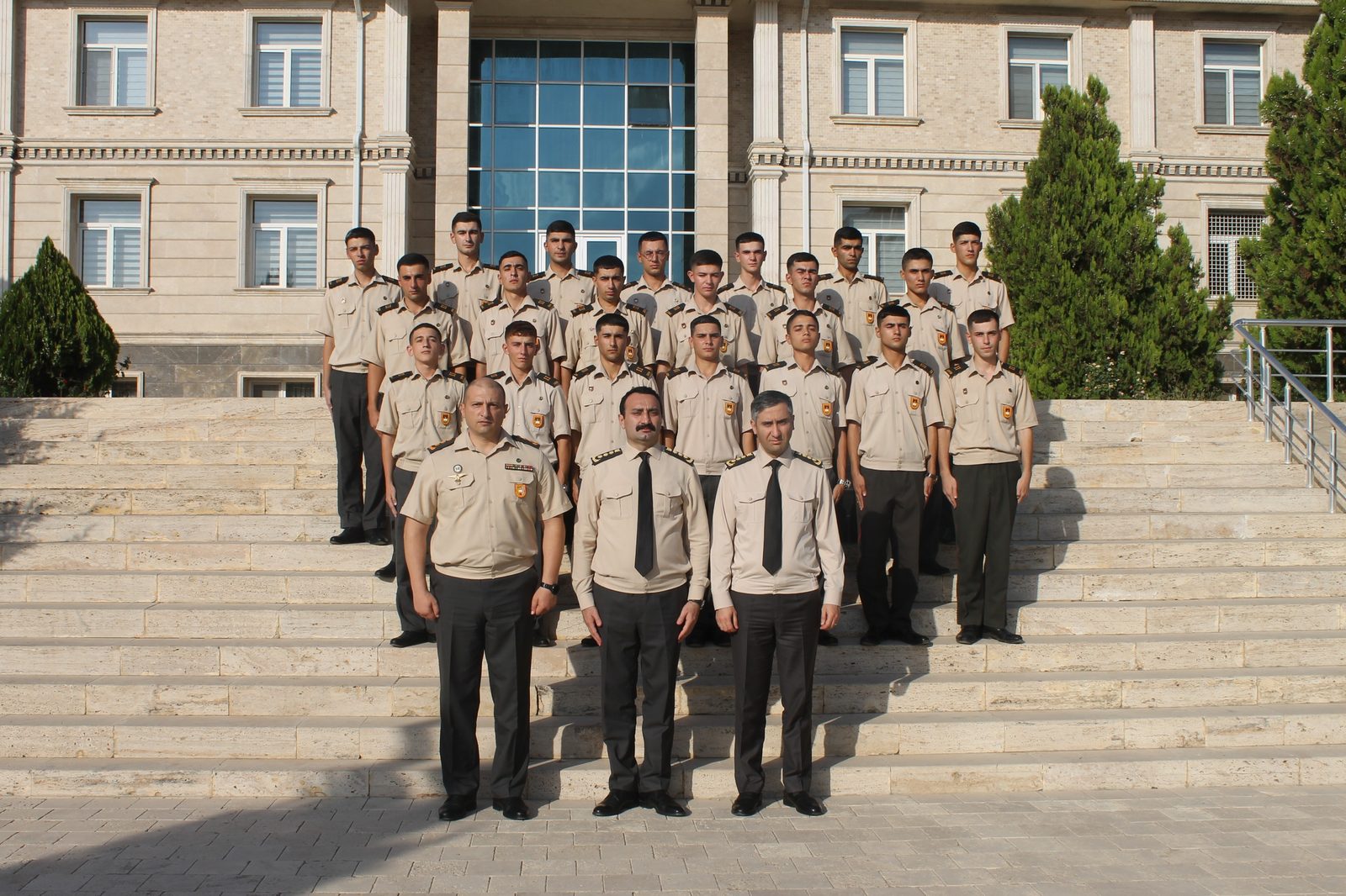 Hərbi Prokurorluğun rəhbərliyi Naxçıvanda hərbi qulluqçularla görüşüb