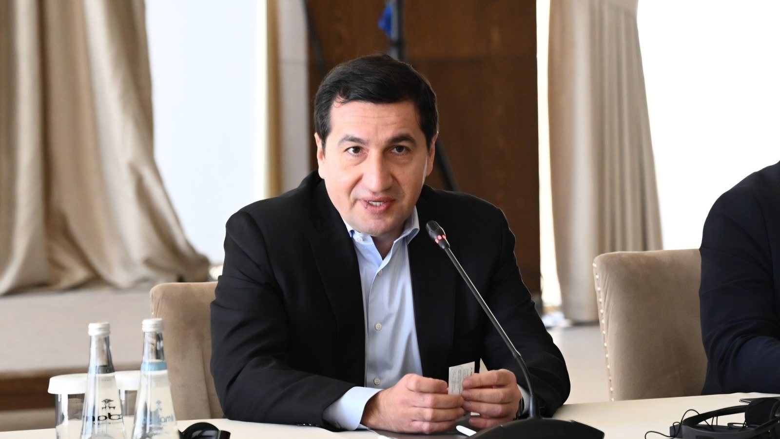 Hikmət Hacıyev itkin düşmüş azərbaycanlılarla bağlı paylaşım edib
