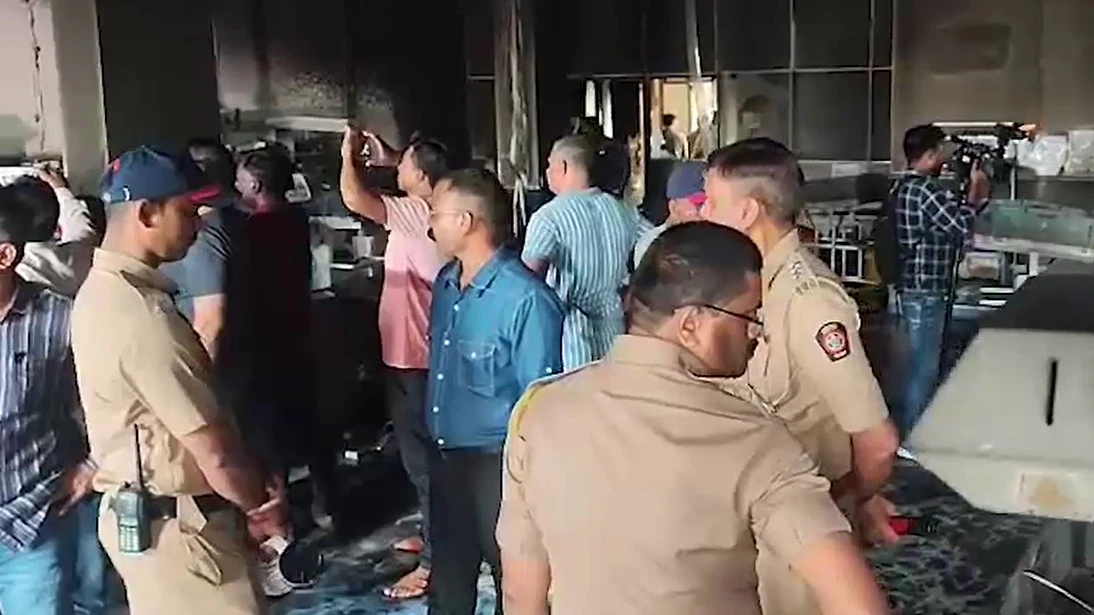 Hindistanda xəstəxanada baş verən yanğında 3 körpə həyatını itirib
