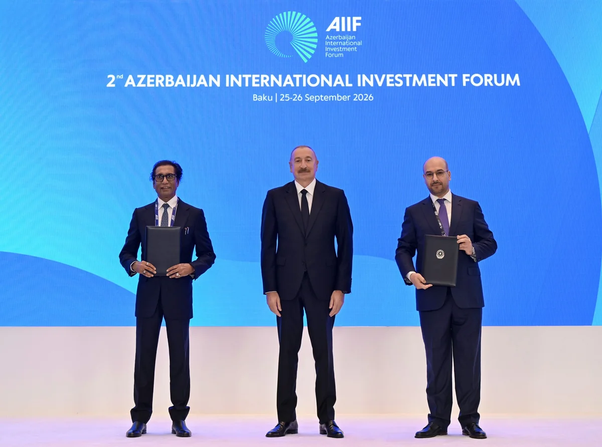 İkinci Azərbaycan Beynəlxalq İnvestisiya Forumu çərçivəsində imzalanmış sənədlər mübadilə edilib