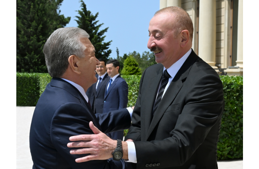İlham Əliyev: Azərbaycanın və Özbəkistanın bütün məsələlərdə bir-birini daim dəstəkləməsi faktı qürur hissi doğurur