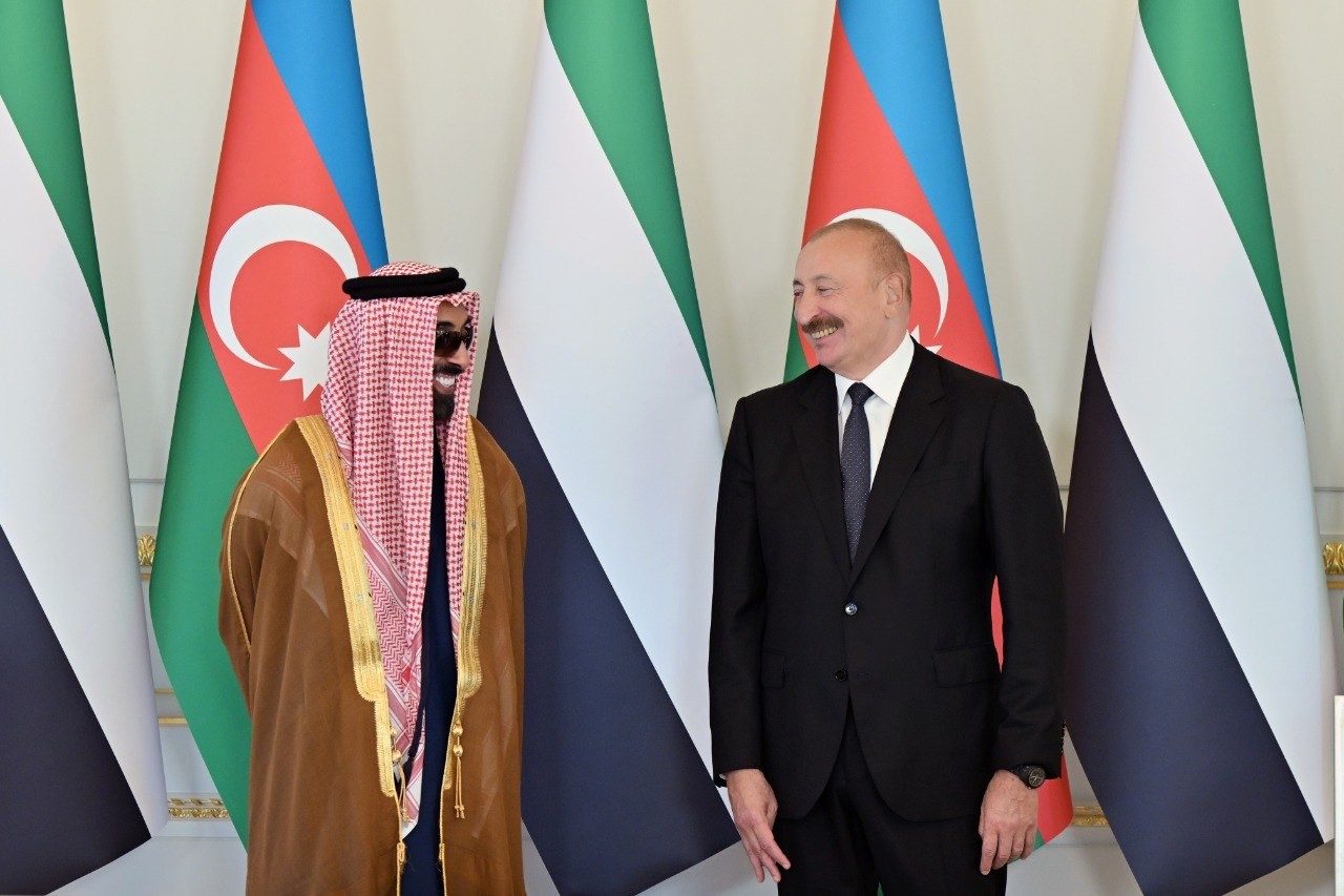 İlham Əliyev Birləşmiş Ərəb Əmirliklərinin milli təhlükəsizlik müşavirini qəbul etdi