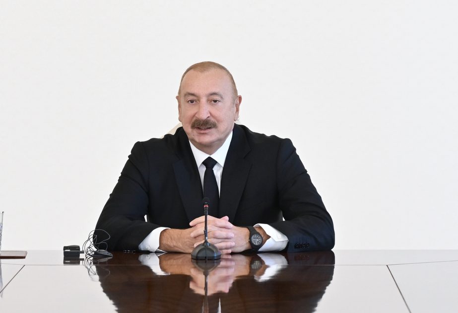 İlham Əliyev dini liderlərlə görüşdə Ermənistanın məscidlərə qarşı dağıdıcı münasibətindən danışıb
