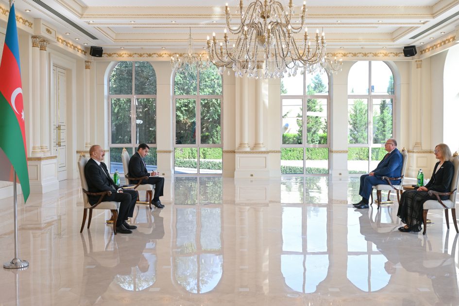 Ilham Aliyev receives newly appointed Estonian ambassador to Azerbaijan