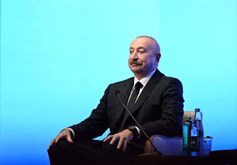 İlham Əliyev II Azərbaycan Beynəlxalq İnvestisiya Forumunda iştirak edib - YENİLƏNİB - CANLI