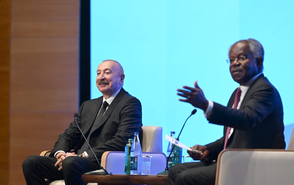 İlham Əliyev II Azərbaycan Beynəlxalq İnvestisiya Forumunda iştirak edib - YENİLƏNİB - CANLI