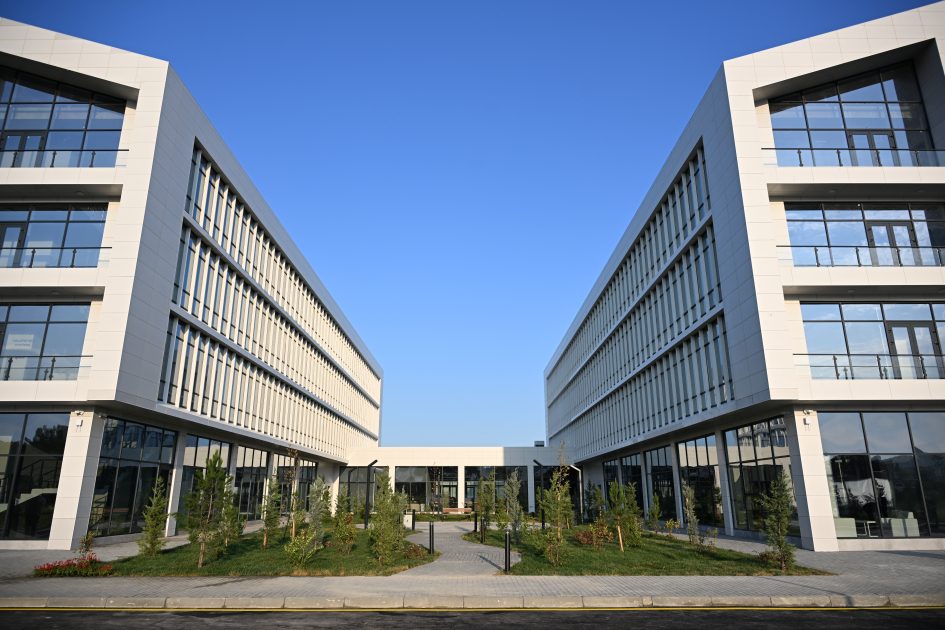 President Ilham Aliyev attends opening of first phase of SABAH.city innovation campus