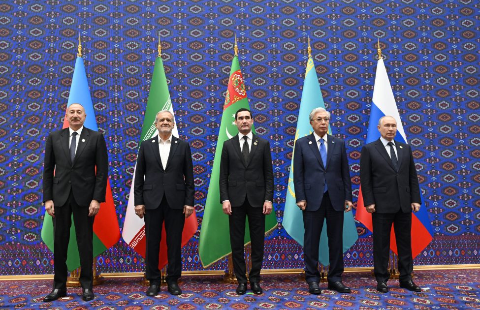İlham Əliyev Xəzər Ekoloji Sammitində çıxış edib