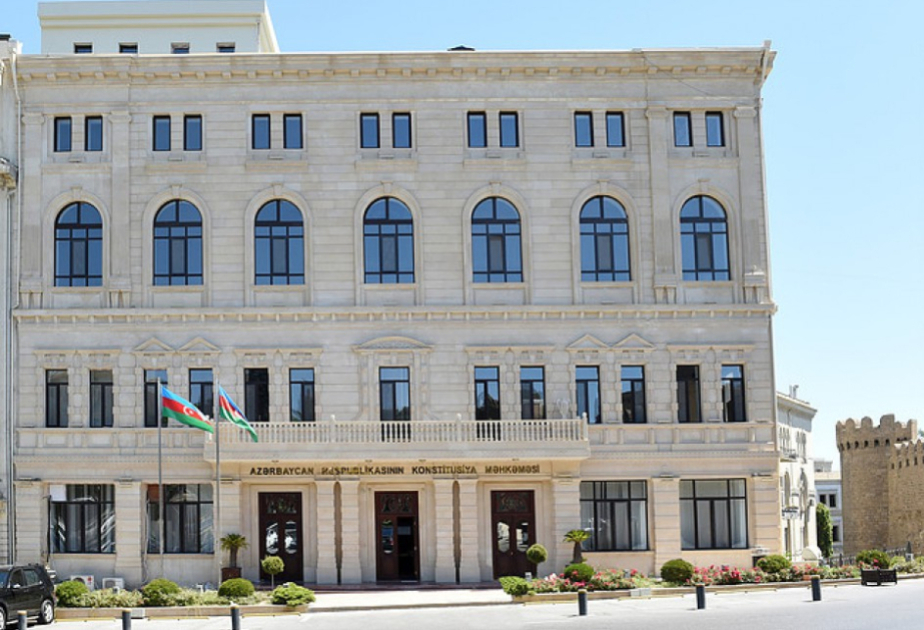 Konstitusiya Məhkəməsi Plenumunun iclasında ombudsmanın sorğusu əsasında qərar qəbul olunub