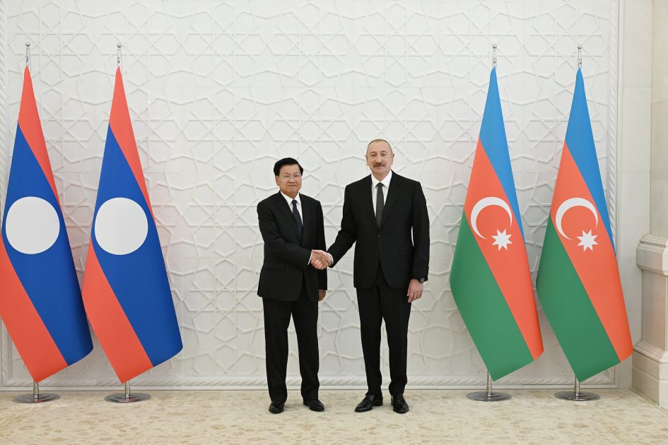 Laos Prezidentinin Bakıda rəsmi qarşılanma mərasimi olub